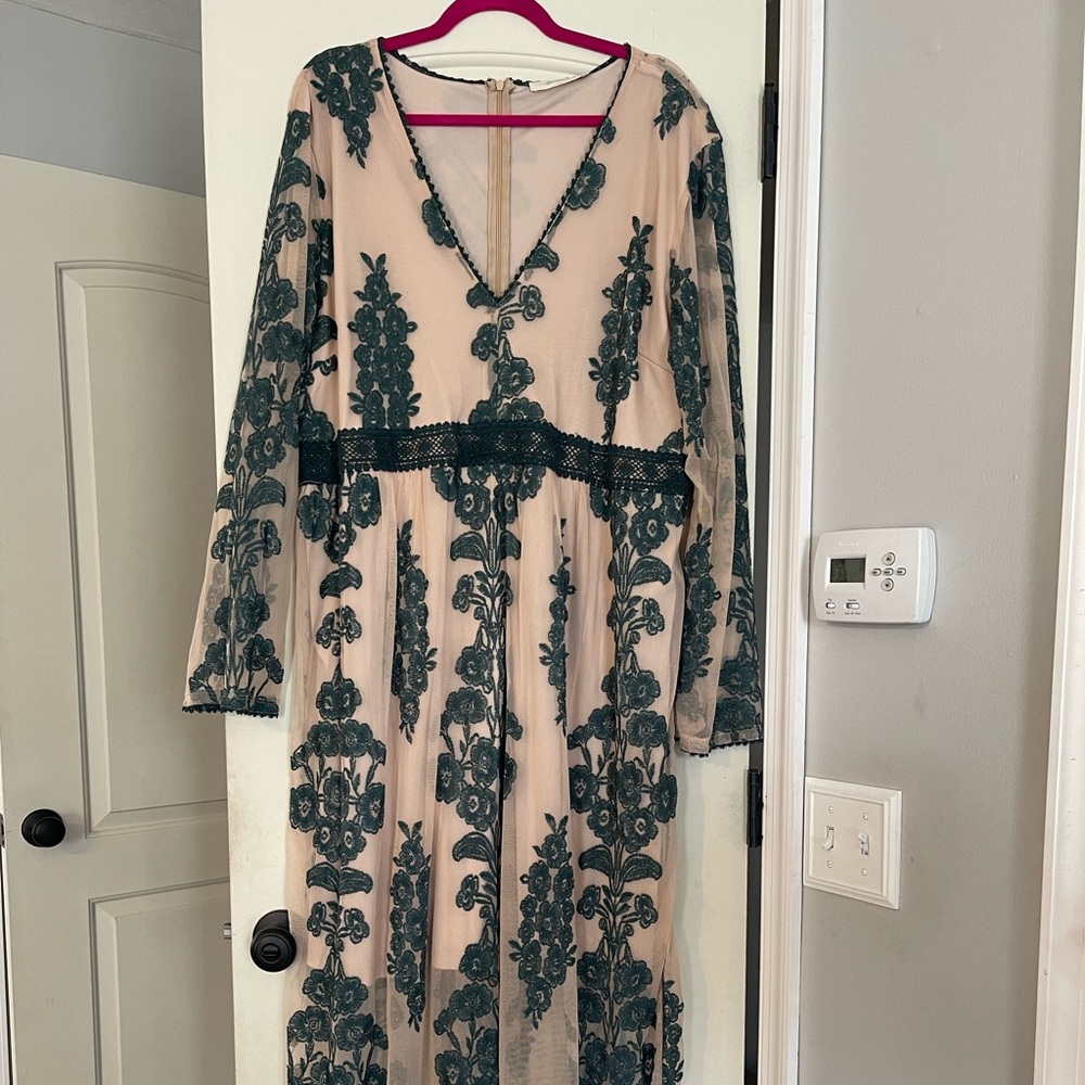 V-Neck Lace Appliqué Dress